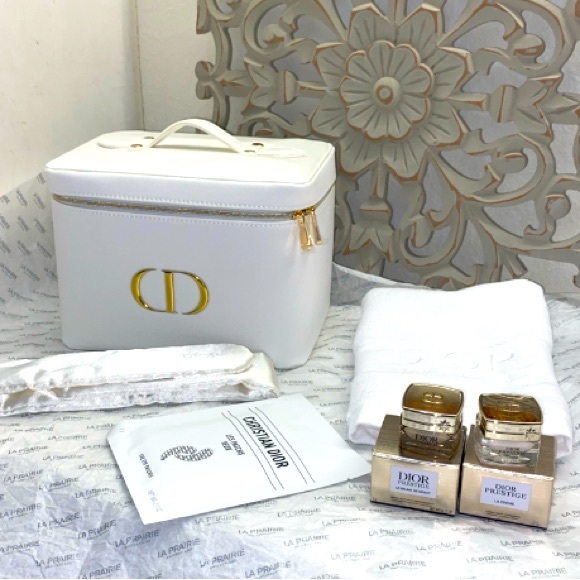 Dior White Vanity Case Beauty Bundle - Picture 1 of 14